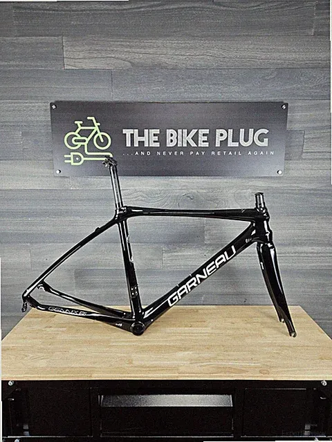 2017 Louis Garneau Gennix A1 Carbon Fiber Frameset 700c Size Small Medium 52cm