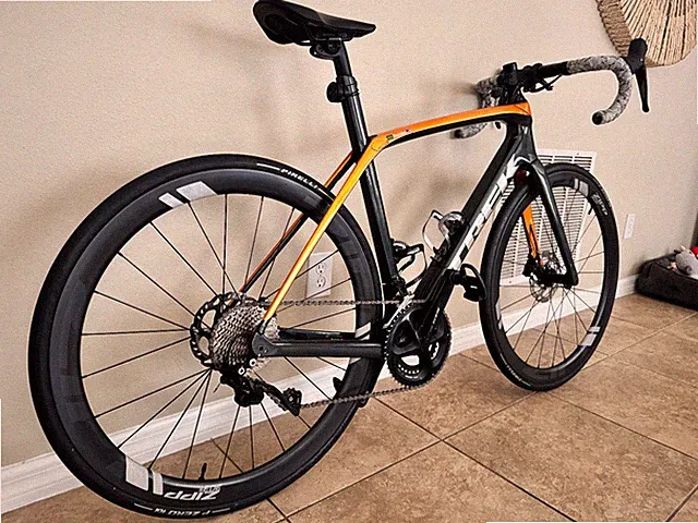 2020 Trek Domane SL5 Full Carbon Fiber Road Bike UPGRADED - 54cm