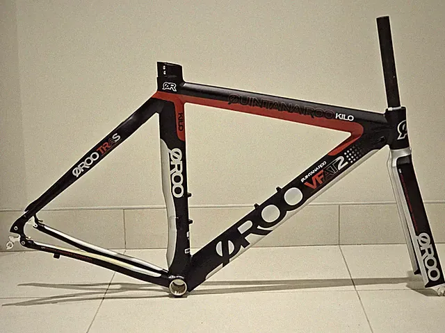 Quintana Roo Kilo Triathlon Frameset Medium Aluminum Carbon Fork VFA2