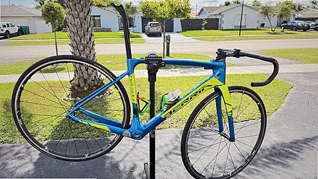 Road bike frame carbon fiber side 54