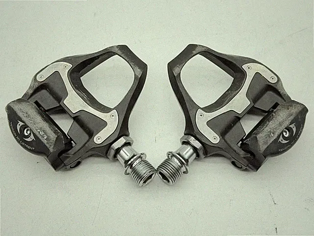 Shimano Ultegra PD-6800 Carbon Fiber Clipless Road Bike Pedals