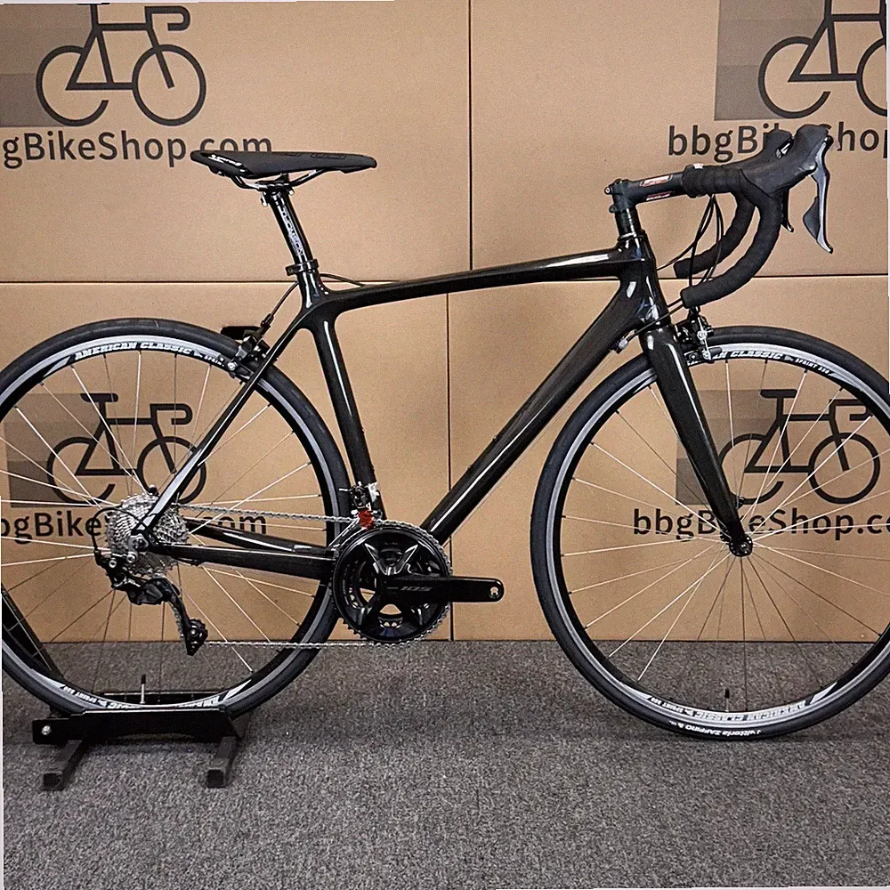 Used Carbon Fiber Road Bike, 11-speed Shimano 105, 54cm